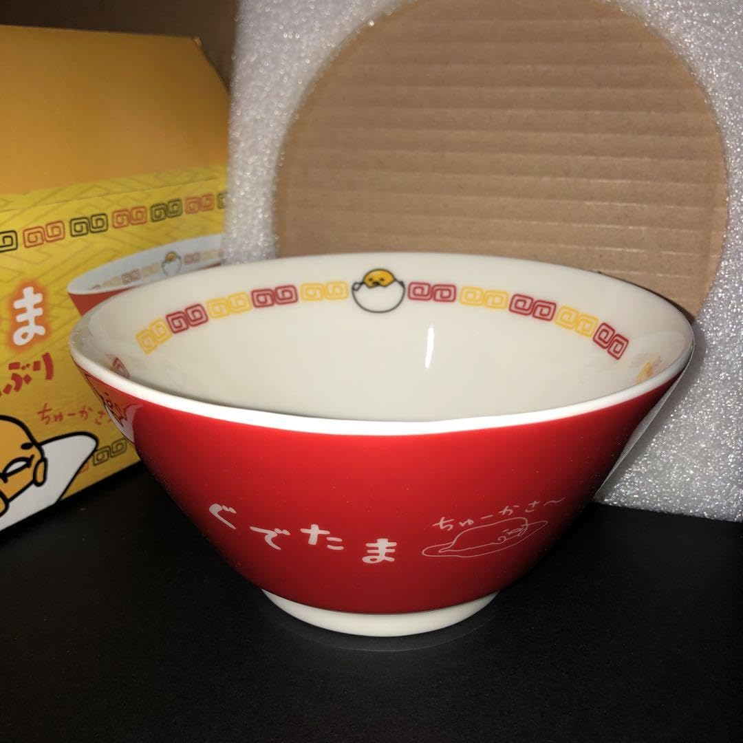 ぐでたま ストラップ ラーメンボウル　すき家 すき家 ぐでたま ストラップ 牛丼 - メルカリ